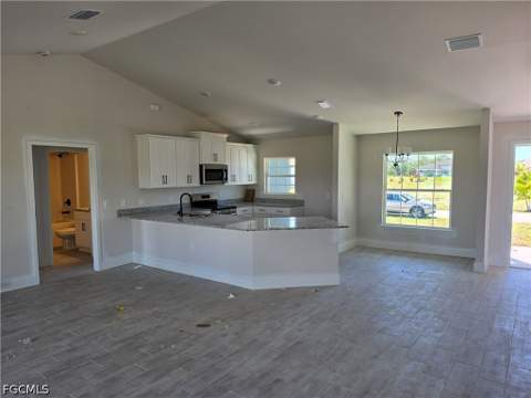 3731 NW 43rd Pl, Cape Coral FL - photo 8 of 13
