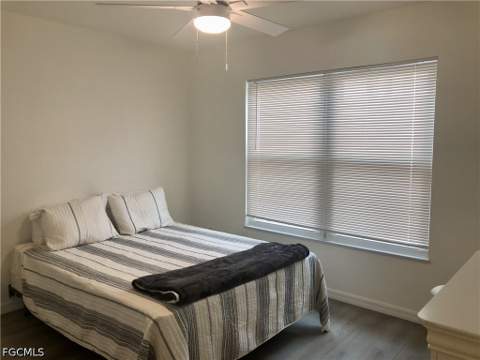 16881 Davis Rd 214, Fort Myers FL - photo 20 of 46