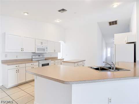 1801 SW 47th Ter, Cape Coral FL - photo 19 of 50