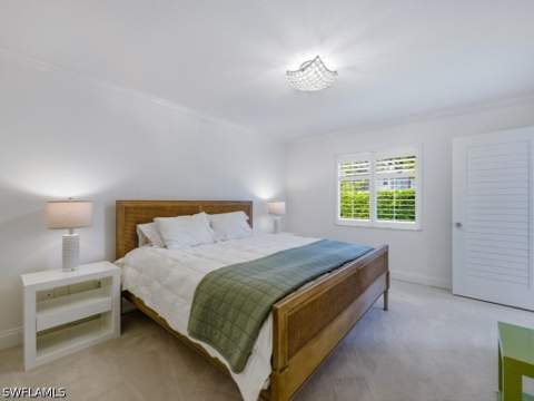 211 3rd Ave S 211, Naples FL - photo 12 of 20