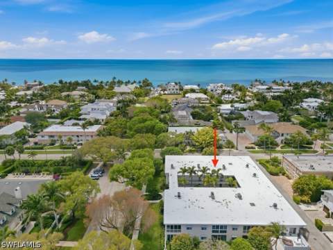 211 3rd Ave S 211, Naples FL - photo 17 of 20