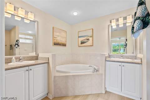 7940 Mahogany Run Ln 611, Naples FL - photo 17 of 44