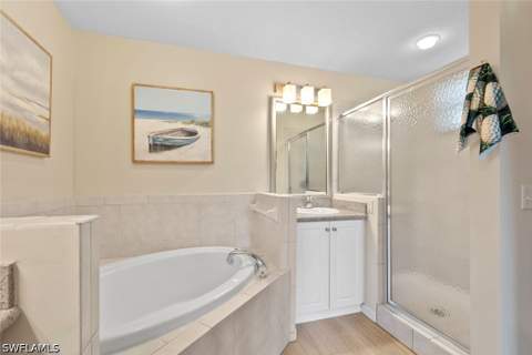 7940 Mahogany Run Ln 611, Naples FL - photo 19 of 44