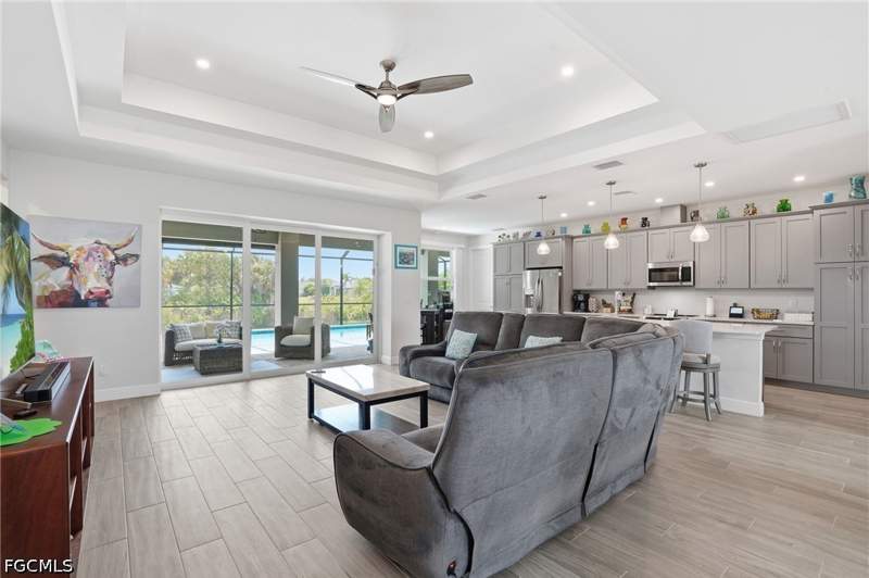 4 bedroom SingleFamilyResidence at 1825 NW 31st Ave, Cape Coral, Cape Coral — photo 4