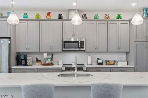 1825 NW 31st Ave, Cape Coral FL - photo 9 of 42