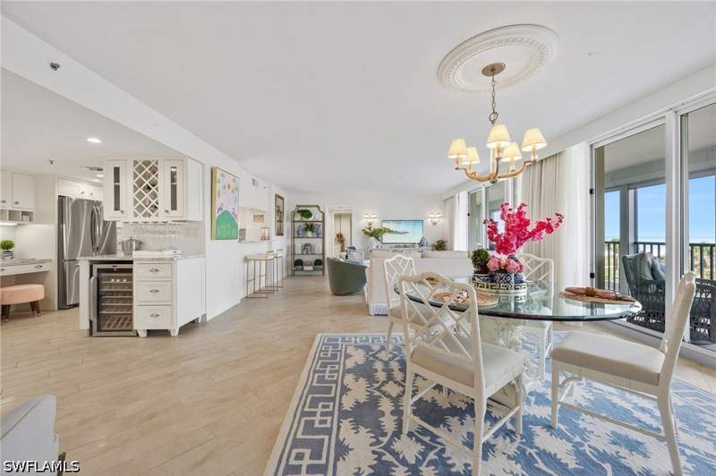 2 bedroom Condominium at 4651 Gulf Shore Blvd N 205, Vistas At Park Shore, Naples — photo 3