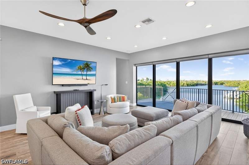 4 bedroom SingleFamilyResidence at 27691 Hickory Blvd, Bonita Beach, Bonita Springs — photo 3