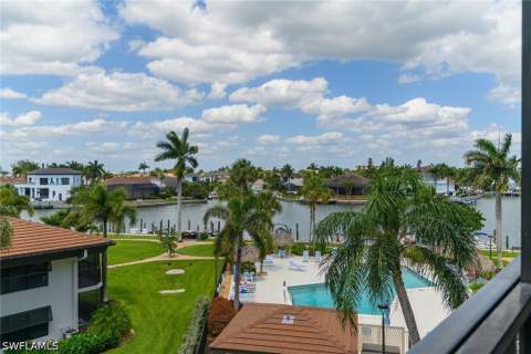 591 Seaview Ct A402, Marco Island FL - photo 23 of 39