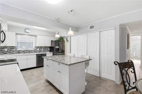 27099 Holly Ln, Bonita Springs FL - photo 13 of 50
