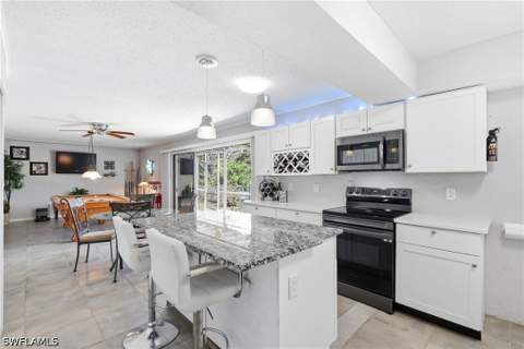 27099 Holly Ln, Bonita Springs FL - photo 14 of 50