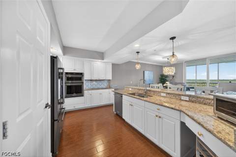 12701 Mastique Beach Blvd 502, Fort Myers FL - photo 14 of 47