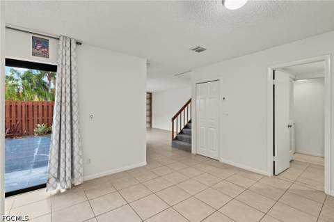 1520 Park Meadows Dr 1, Fort Myers FL - photo 10 of 38