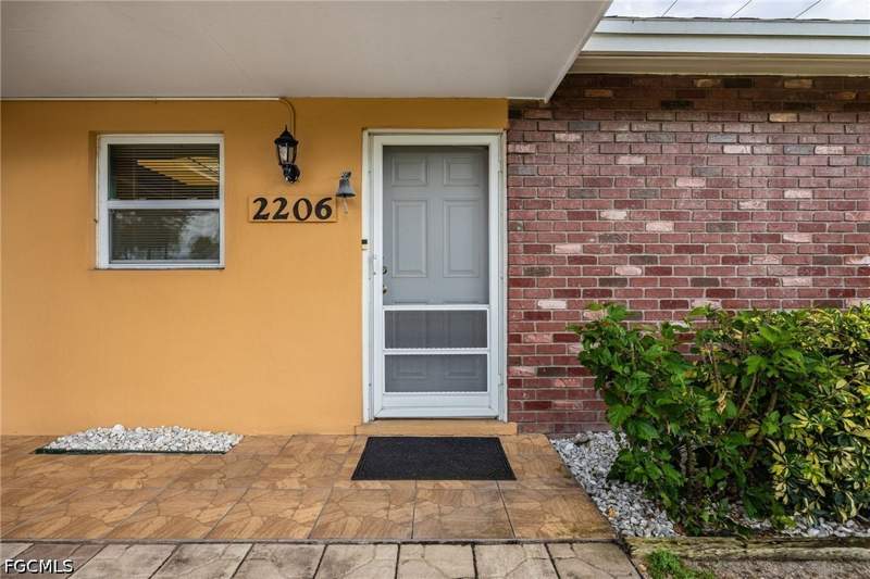 2 bedroom Duplex at 2206 E 6th St, Camille Gardens, Lehigh Acres — photo 4