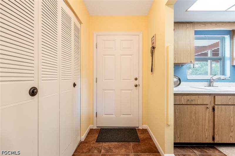 2 bedroom Duplex at 2206 E 6th St, Camille Gardens, Lehigh Acres — photo 5