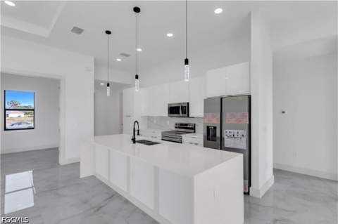 4628 Anita Ave N, Lehigh Acres FL - photo 8 of 39