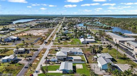 505 Copeland Ave N, Everglades City FL - photo 11 of 31