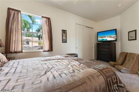6011 Jonathans Bay Cir 402, Fort Myers FL - photo 20 of 28