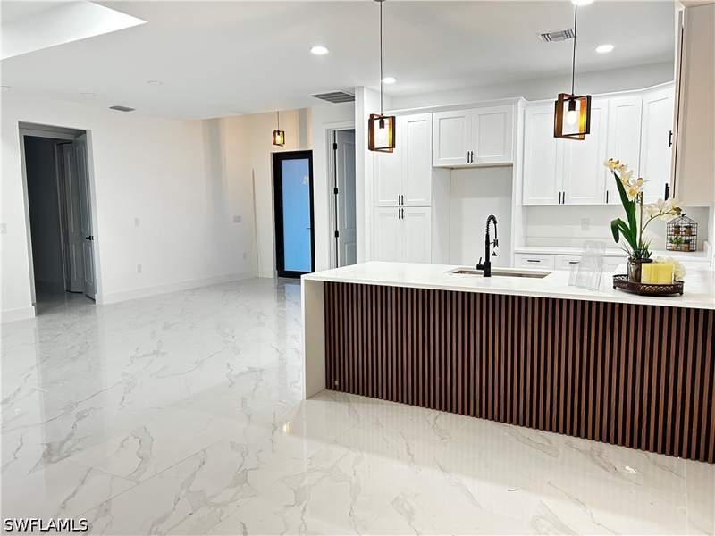 3 bedroom SingleFamilyResidence at 1117 Hudson St E, Lehigh Acres, Lehigh Acres — photo 2