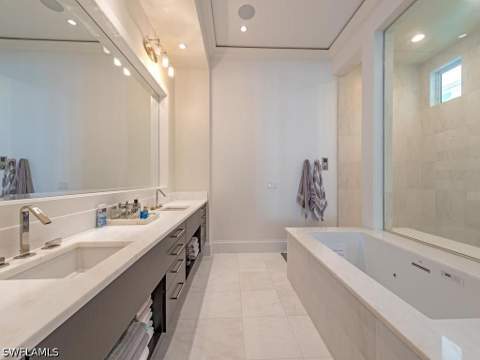 545 13th Ave S, Naples FL - photo 13 of 25
