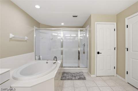 3500 Ballybridge Cir 202, Bonita Springs FL - photo 20 of 34
