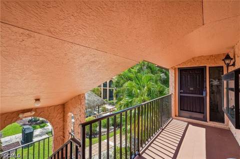 5510 SW 4th Pl 605, Cape Coral FL - photo 12 of 47