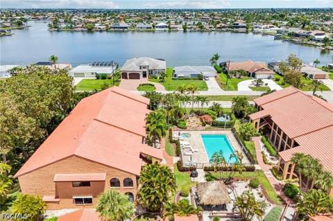 5510 SW 4th Pl 605, Cape Coral FL - photo 7 of 47