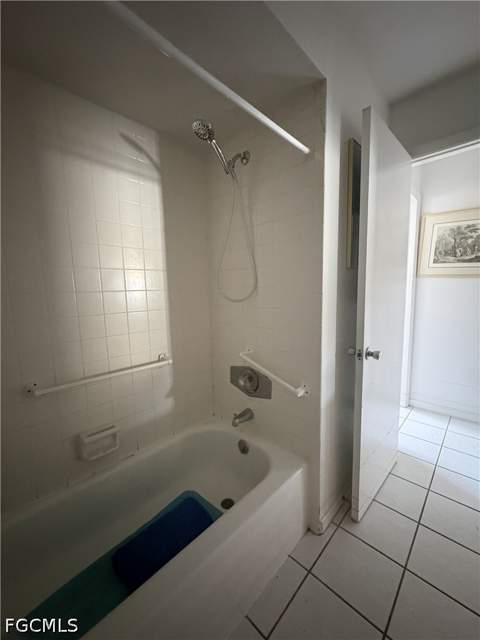 619 SE 47th St 5, Cape Coral FL - photo 17 of 19
