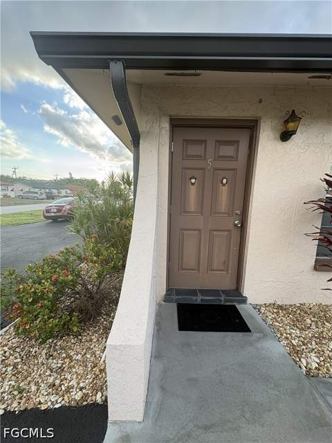 619 SE 47th St 5, Cape Coral FL - photo 8 of 19