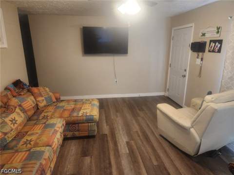 4707 Duera Mae Dr, Fort Myers FL - photo 8 of 16