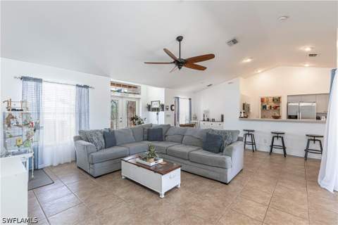 3806 SW 1st Ter, Cape Coral FL - photo 12 of 33