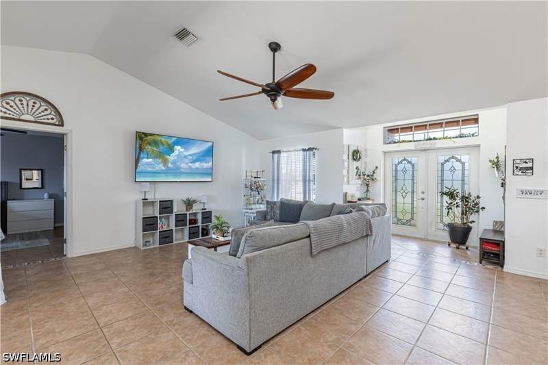 3 bedroom SingleFamilyResidence at 3806 SW 1st Ter, Cape Coral, Cape Coral — photo 3
