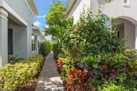 2302 Marquesa Cir, Naples FL - photo 24 of 47
