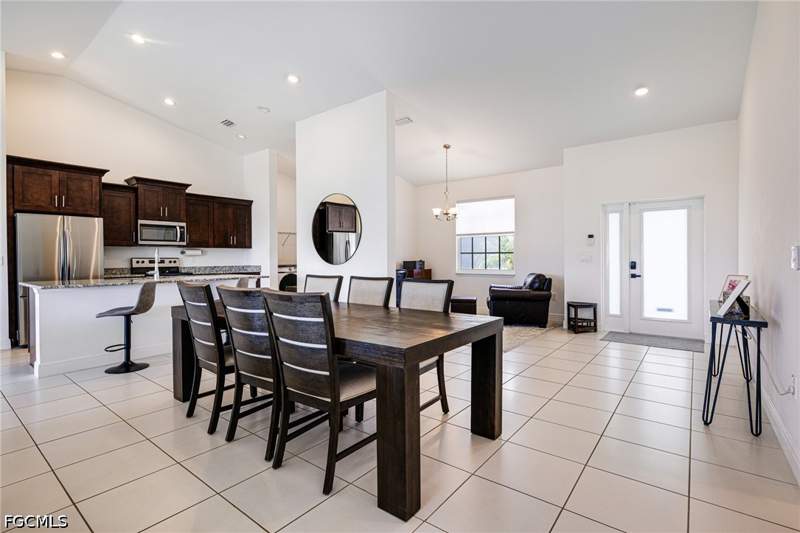 3 bedroom SingleFamilyResidence at 3510 NW 41st Pl, Cape Coral, Cape Coral — photo 2
