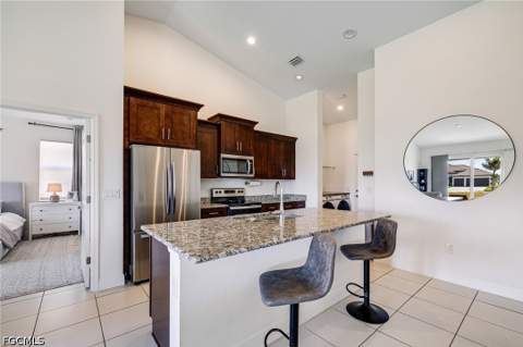 3510 NW 41st Pl, Cape Coral FL - photo 7 of 24