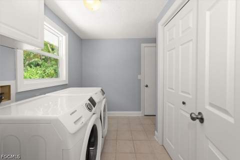 4639 Robin Ave, Naples FL - photo 15 of 30
