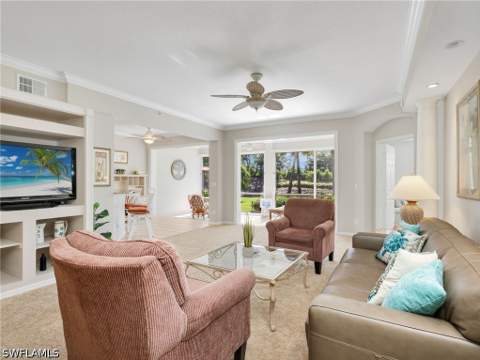 2130 Aberdeen Ln 9-102, Naples FL - photo 11 of 50