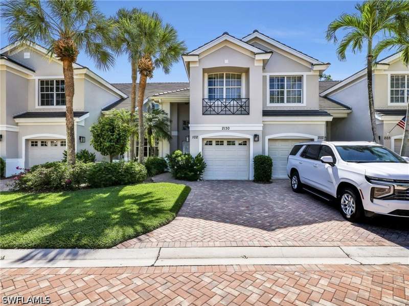 2 bedroom Condominium at 2130 Aberdeen Ln 9-102, Middleburg, Naples — photo 2