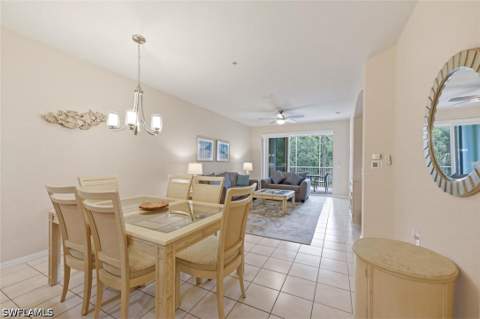4873 Hampshire Ct 104, Naples FL - photo 9 of 28