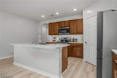 2544 NW 20th Pl, Cape Coral FL - photo 12 of 35