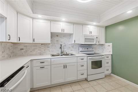 1304 Miramar St 202, Cape Coral FL - photo 13 of 37