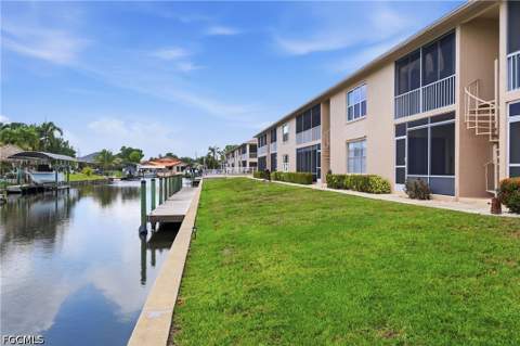 1304 Miramar St 202, Cape Coral FL - photo 9 of 37