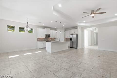 16329 Aberdeen Way, Naples FL - photo 7 of 37