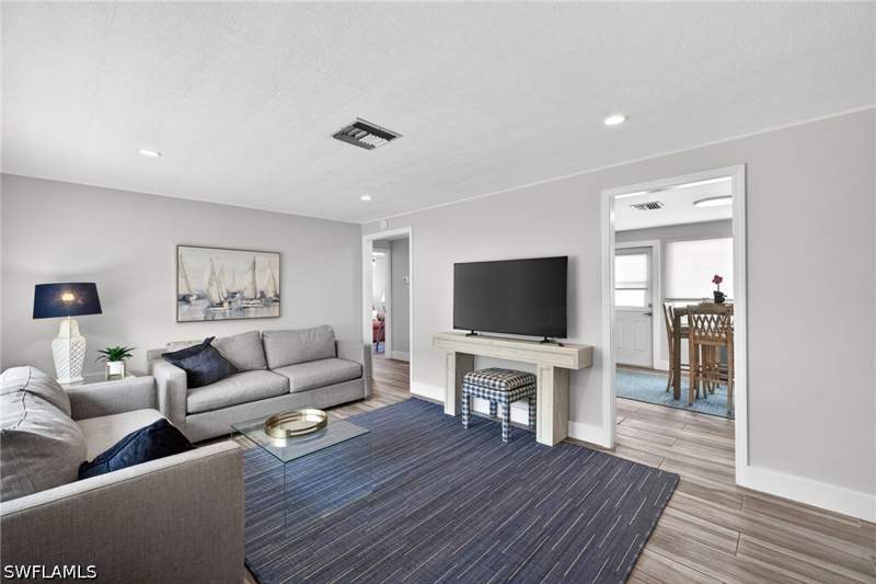4 bedroom SingleFamilyResidence at 549 94th Ave N, Naples Park, Naples — photo 4