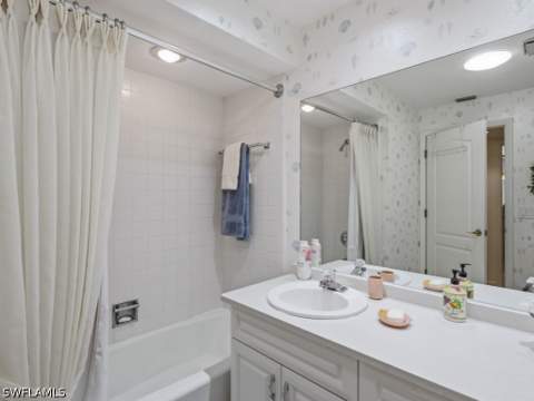 314 Torrey Pines Pt, Naples FL - photo 16 of 21