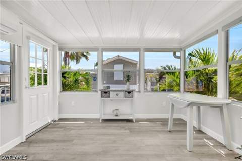 414 Papaya St 53, Goodland FL - photo 10 of 27