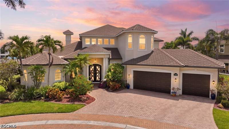 3 bedroom SingleFamilyResidence at 1506 Hermitage Ln, Hermitage, Cape Coral — photo 4