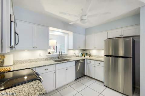 779 98th Ave N, Naples FL - photo 10 of 37
