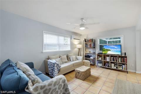 779 98th Ave N, Naples FL - photo 12 of 37