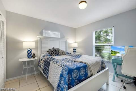 779 98th Ave N, Naples FL - photo 16 of 37