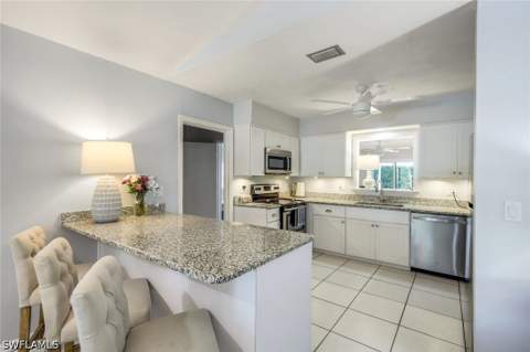 779 98th Ave N, Naples FL - photo 8 of 37